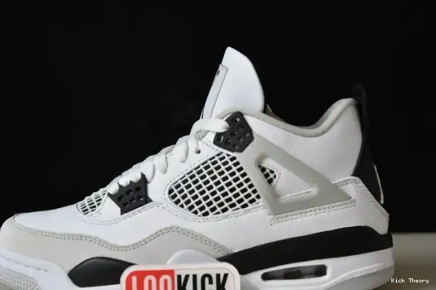 Jordan Retro DH6927-111 4 Military Black 0602